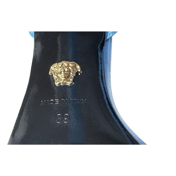 Versace NIB Medusa 110 Square Toe Curb Chain Ankle Strap Heels Sandals 39 $1275 - Picture 6 of 9